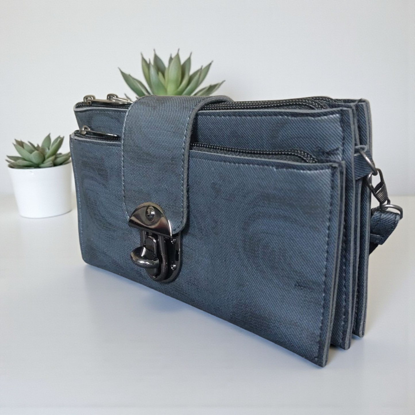 Elegant Charcoal Clasp Clutch Wallet