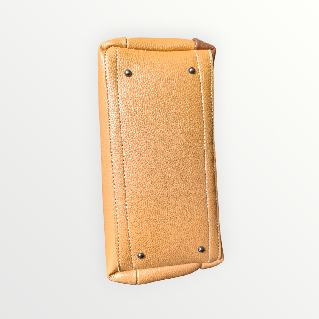 The Modern Day Tote - Caramel & Tan