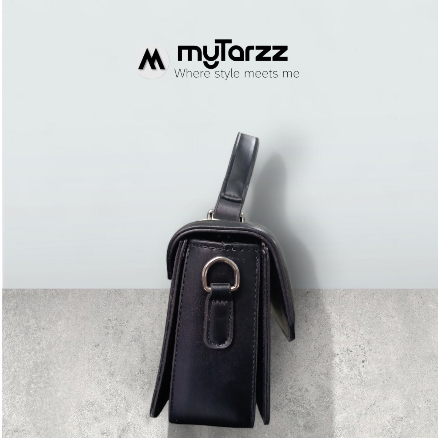 Two-Tone White and Black Shoulder Bag Imported